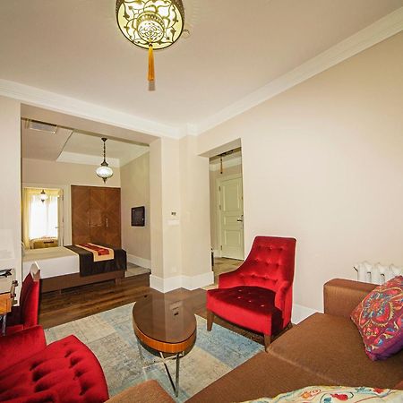 อาซาร์ด สวีทส์ Hotel อิสตันบูล ภายนอก รูปภาพ