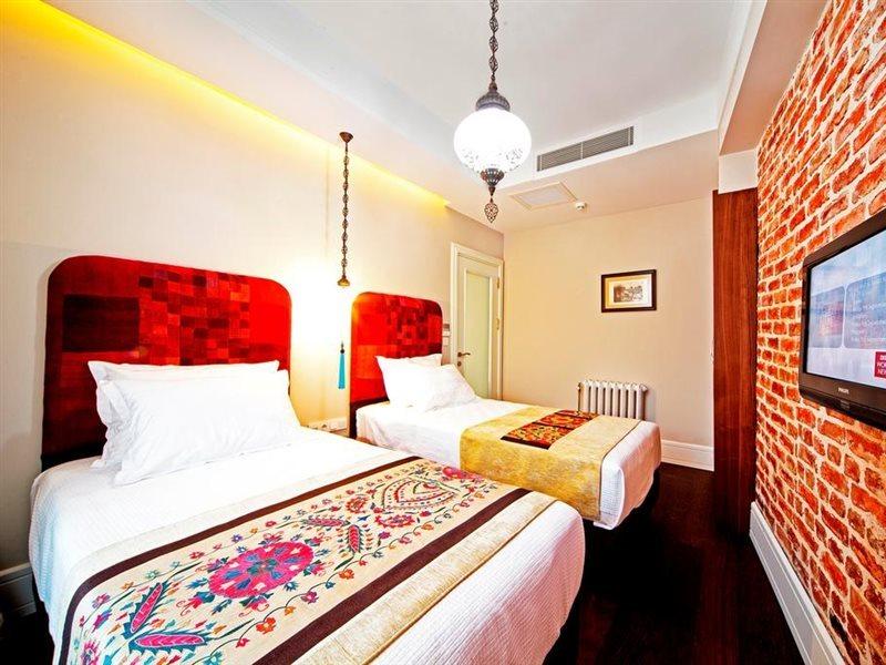 อาซาร์ด สวีทส์ Hotel อิสตันบูล ภายนอก รูปภาพ