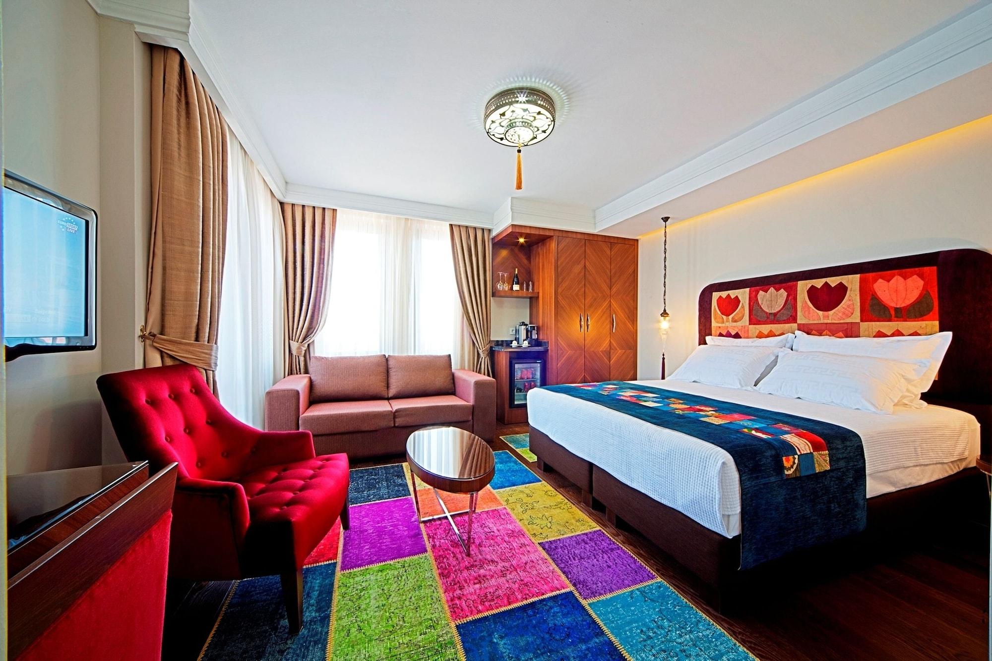 อาซาร์ด สวีทส์ Hotel อิสตันบูล ภายนอก รูปภาพ