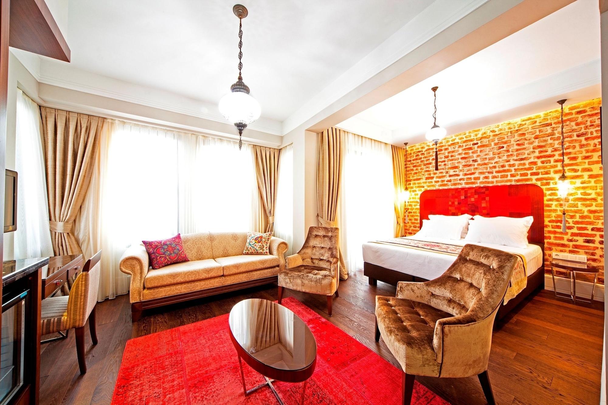 อาซาร์ด สวีทส์ Hotel อิสตันบูล ภายนอก รูปภาพ