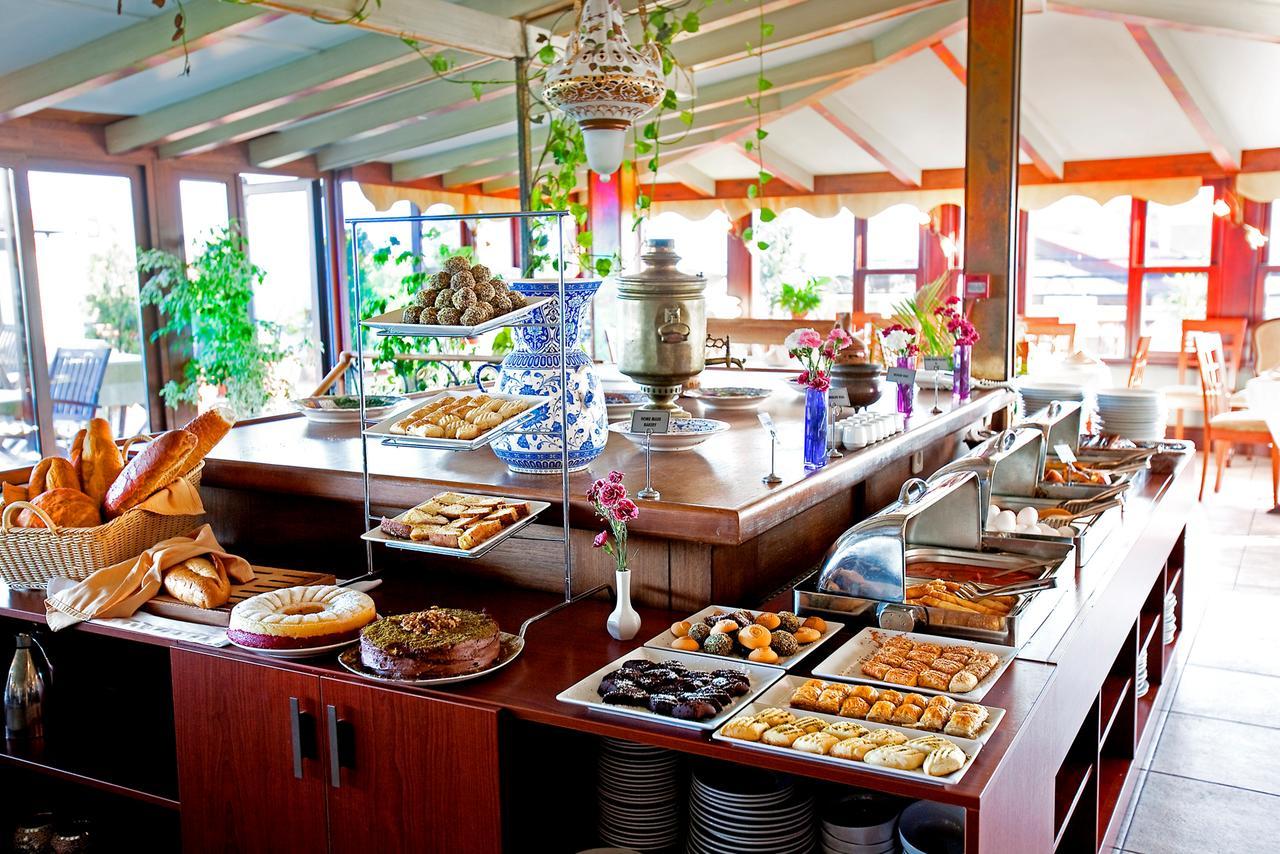 อาซาร์ด สวีทส์ Hotel อิสตันบูล ภายนอก รูปภาพ